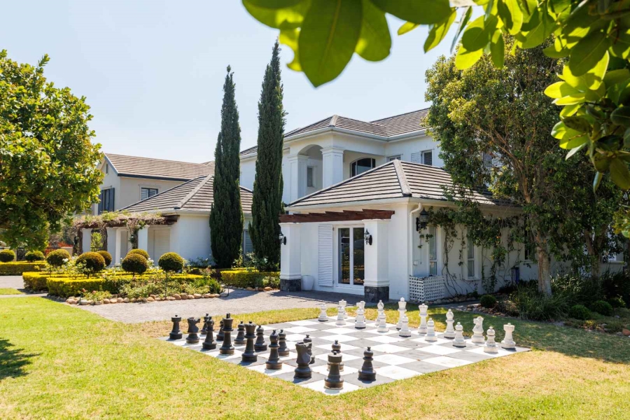 To Let 4 Bedroom Property for Rent in Val De Vie Estate Western Cape